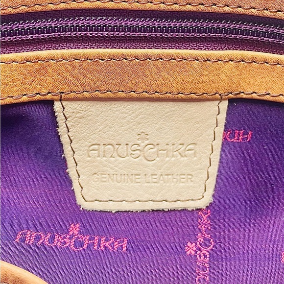 ANUSCHKA Hand Painted Leather Shoulder Bag - Picture 7 of 9